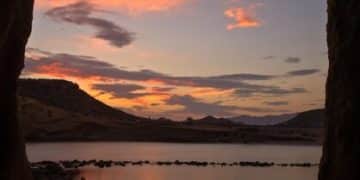 Explore Hidden Gems in US National Monuments & Recreation Areas 2025 - Cover Image